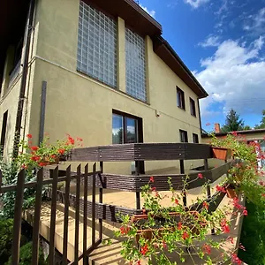  Kwatera prywatna Modlinska 267 No 2